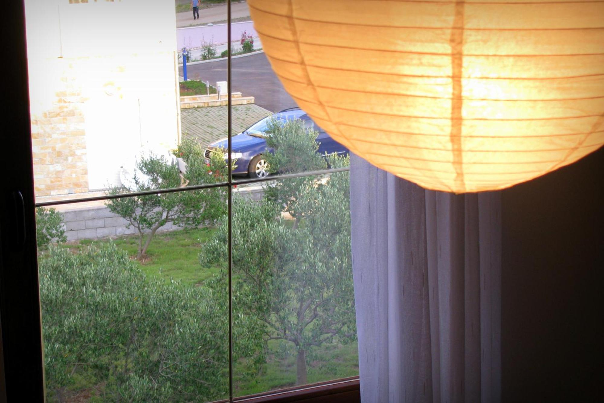 Apartments And Rooms Mare-Monti Starigrad Paklenica Room photo